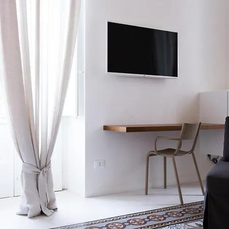 Viasarnelli72 폴리나노 아마레